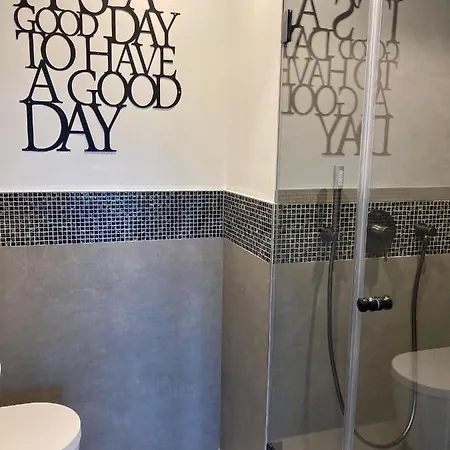 Penthouse Mit Kamin, Dachterrasse, Meerblick, Gasgrill, Klimaanlage, Luxus-design-apartment, 2 Minuten Zum Binz