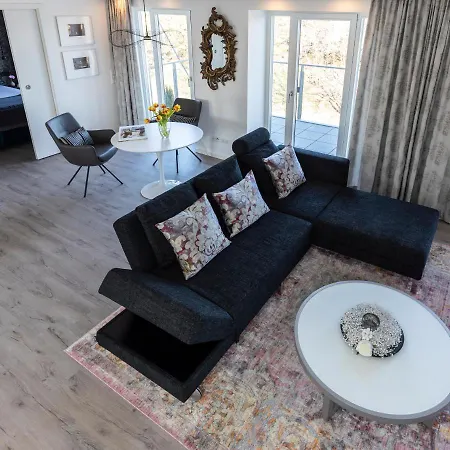 Penthouse Mit Kamin, Dachterrasse, Meerblick, Gasgrill, Klimaanlage, Luxus-design-apartment, 2 Minuten Zum * Binz