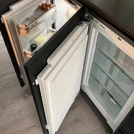 Penthouse Mit Dachterrasse, Meerblick, Klimaanlage, Gasgrill, Kamin, Luxus-design-apartment, 2 Minuten Zum