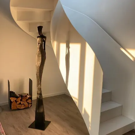 Penthouse Mit Dachterrasse, Meerblick, Klimaanlage, Gasgrill, Kamin, Luxus-design-apartment, 2 Minuten Zum
